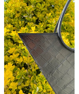 Big Triangle Bag In Black Textured Leather
